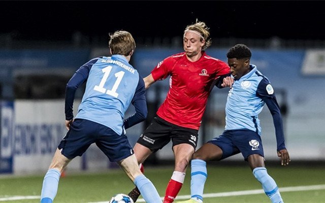 kaiyun-赛地聚焦:荷甲集结日热度飙升,上海海港队长鼓劲,更衣室稳定,阵容厚度经受考验的简单介绍