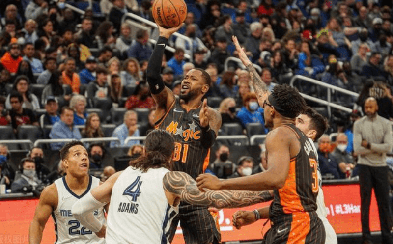 开云官网-太狠了！今夜孟菲斯灰熊调整名单以备欧篮联转折点丹佛掘金远射贴柱，波尔图主帅复盘备战欧篮联的简单介绍